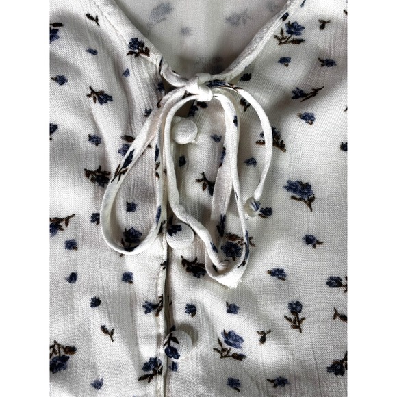 American Eagle Outfitters White Blue Floral Baby Doll Dress Fit Flare Size Small - Picture 12 of 16